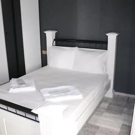 Mamaia House Apartment *